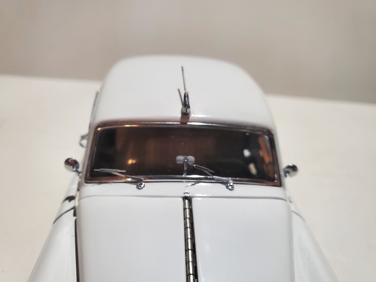Franklin Mint 1955 Rolls-Royce Silver Cloud I Limited 1:24