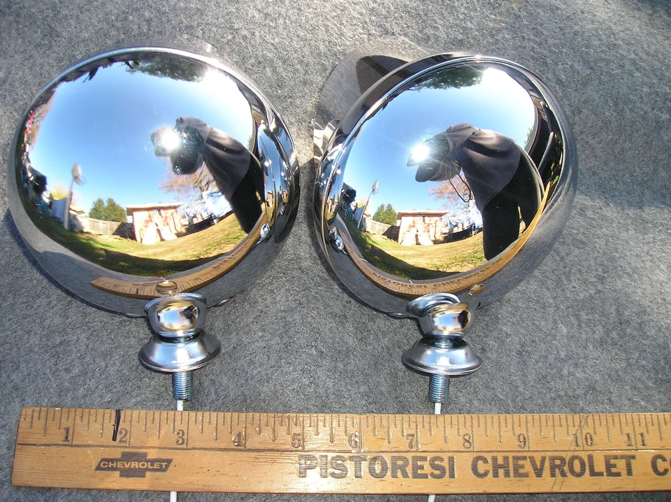 ¡NUEVO PAR DE LUCES ANTINIEBLA PEQUEÑAS ESTILO VINTAGE COLOR ÁMBAR CON VISERAS 6 VOLTIOS! Foto 3 de 4