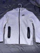 Grey Nike Tech Hoodie Says Medium Youth But Fits An L-xl Youth