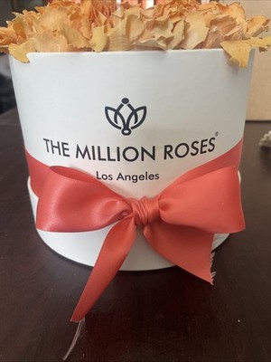 The Million Roses Los Angeles Orange Roses In White Box
