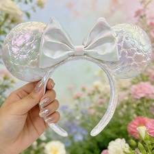 Loungefly Icon Quilted Iridescent Headband Disney Parks Minnie Mouse Ears Gift