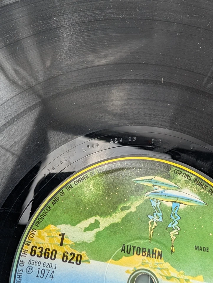 Kraftwerk Autobahn · Lp · 1974, photo 3 of 5