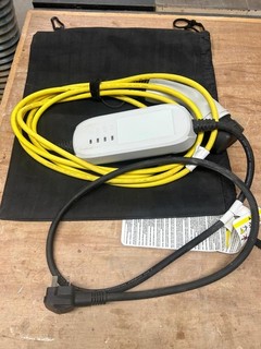 Genuine Volkswagen Type 2 Charging Cable 3 Pin UK Home Charger (B 1VW2308)