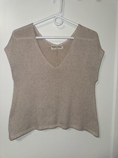 Women s Beige Flowy Blouse Small