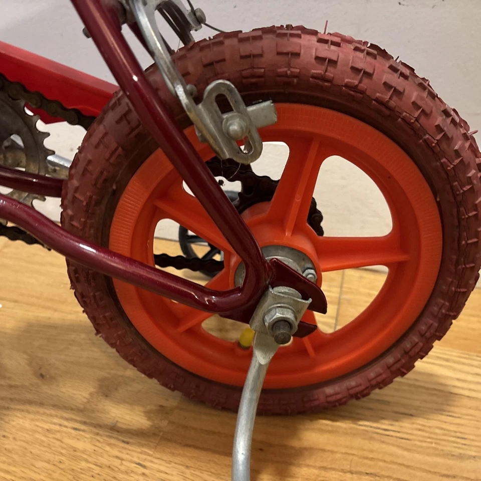 Vintage Yengge Turbo BMX Toddlers Bike  - Image 3 of 4