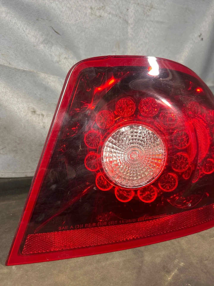 Fits 2011-2014 Dodge Avenger Right Tail Light OEM:5182522AG - Изображение 3 из 4