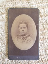 LITTLE GIRL,WATERFORD,NY.VTG 1800'S MINIATURE POCKET SIZE PHOTO*MCP3