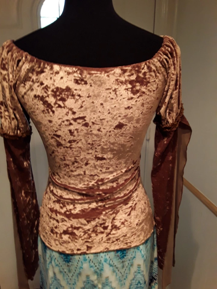 Blusa Babydoll Hippie Manga Dividida Acampanada Terciopelo Dorado De Colección Cuello Cordón S Foto 2 de 4