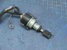 2013 VOLVO VNL 21780553 POLLAK IGNITION SWITCH WITH KEY