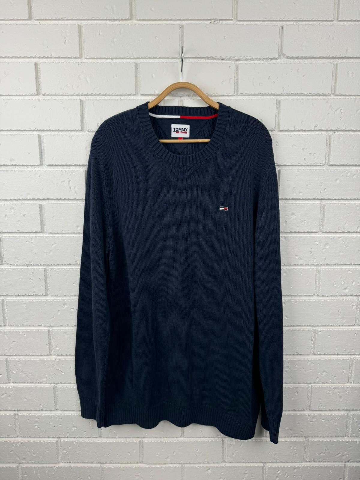 Tommy Jeans Essential Crew Neck Jumper Size XL image 5