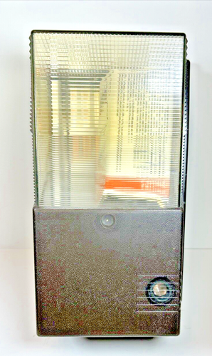 Outdoor Wall Mount Light Stonco Canlyte 70 Watt Very Bright - Picture 12 of 13