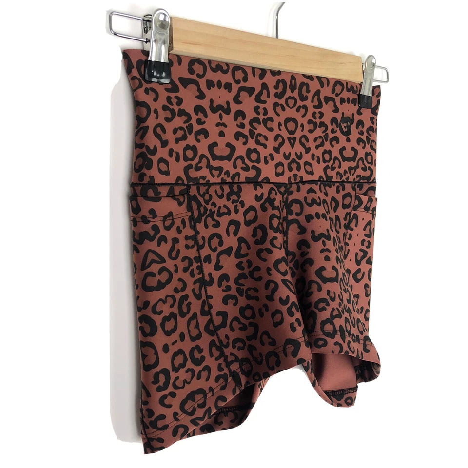 Pantalones Cortos Galasport Estampado Animal Leopardo Neopreno Buceo Motociclista Talla Única Usados en Excelente Condición Foto 3 de 4