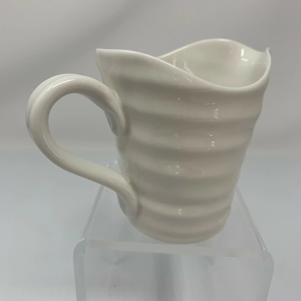 Portmeirion Sophie Conran Collection Creamer Porcelain 8 Ounce White Serving Jug - Image 4 of 4