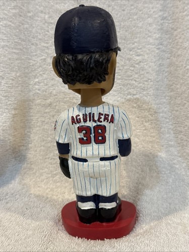 RARE 2009 Rick Aguilera SEASON TICKET Bobblehead, Minnesota Twins, NICE-LOOK!! - Picture 3 of 5