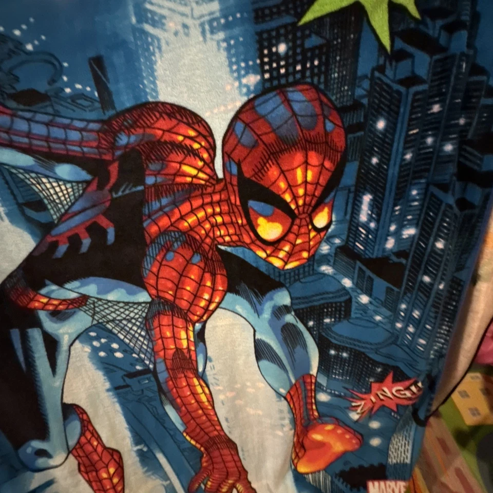 Marvel Spiderman  48x56 Fleece Throw Blanket  - Image 3 of 4