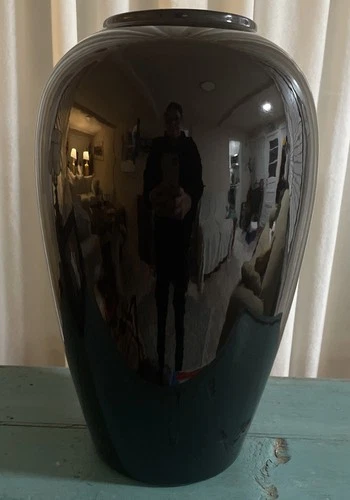 Haeger 4304 Vase Large Table Or Floor Glossy Black Pottery Vessel 13" 1985