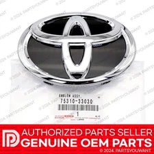 GENUINE Toyota OEM Front Grille Bumper Emblem Badge 75310-33030 / 75310-06140