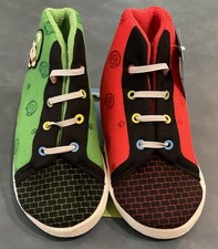 Zapatillas estilo zapatilla Super Mario Bros. con LUIGI de felpa juvenil talla M 11/12 nuevas con etiquetas