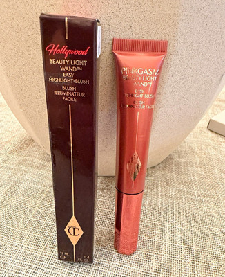 Charlotte Tilbury Hollywood Beauty Light Wand Highlighter Pinkgasm 0.4 fl oz