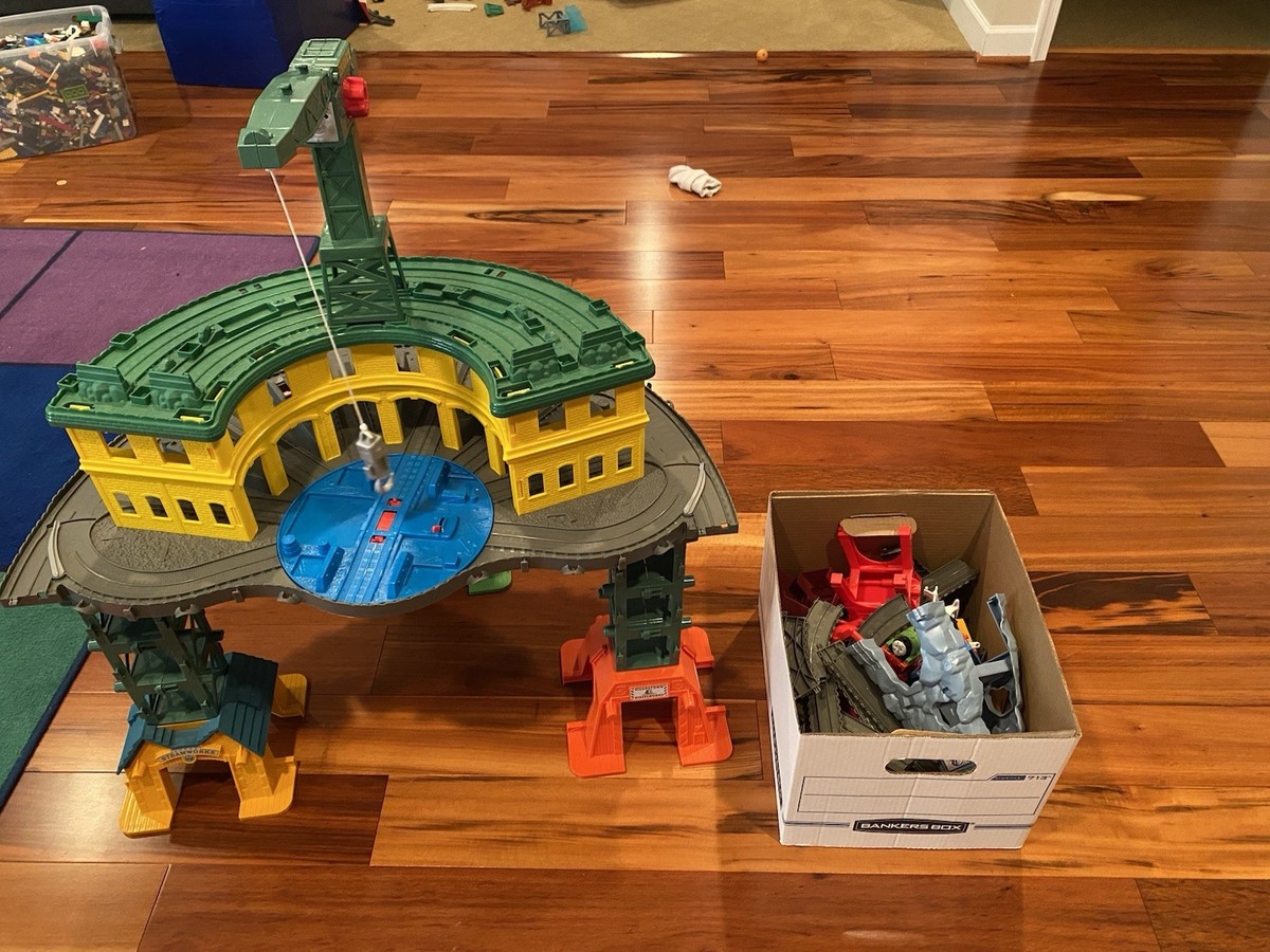 鉄道模型 Thomas & Friends Super Station Fisher-Price Thomas & Friends Super Station Train Vehicle