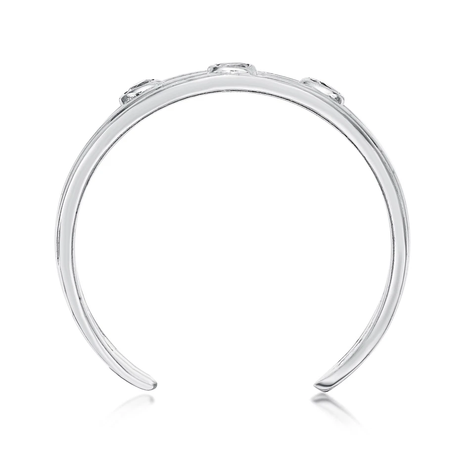 Anel feminino com biqueira tripla com zircônia cúbica em ouro branco 10K - 5mm - Imagem 3 de 4