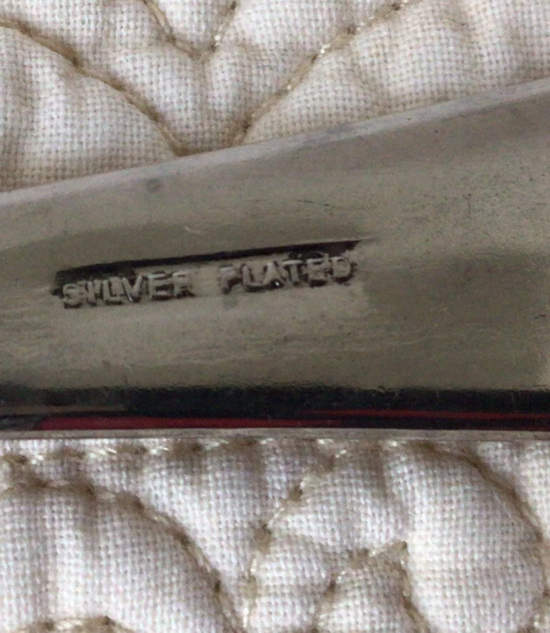 Sheffield England Silver Plated Tomato Cranberry Pierced Slotted Spoon 8-1/2" - Image 4 of 4