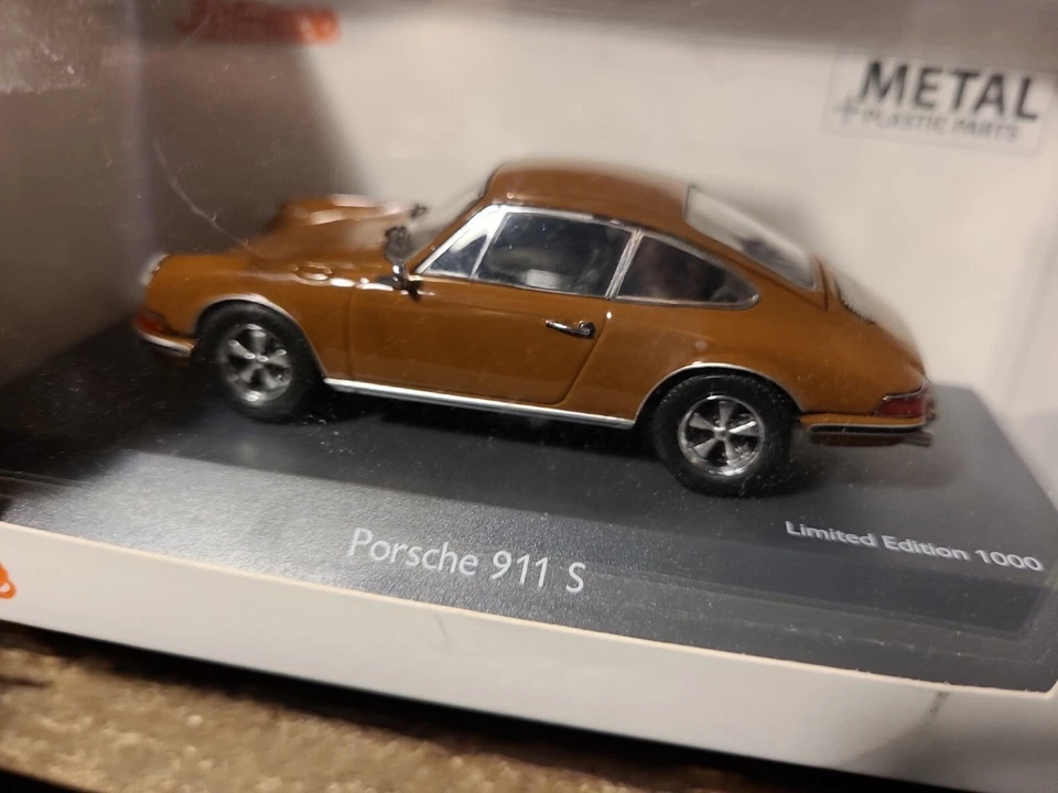 Porsche 911 S SCHUCO MARRON LIMITED EDITION 1/43 - Photo 3/4