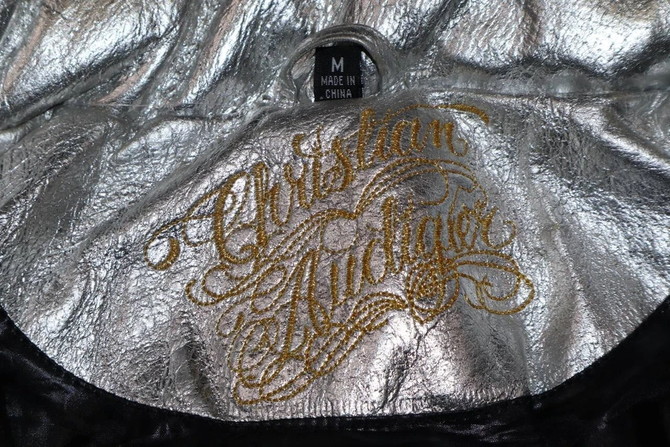 Chaqueta acolchada de cuero metálico Y2K logotipo de águila dorada talla M Christian Audigier de colección Foto 3 de 4