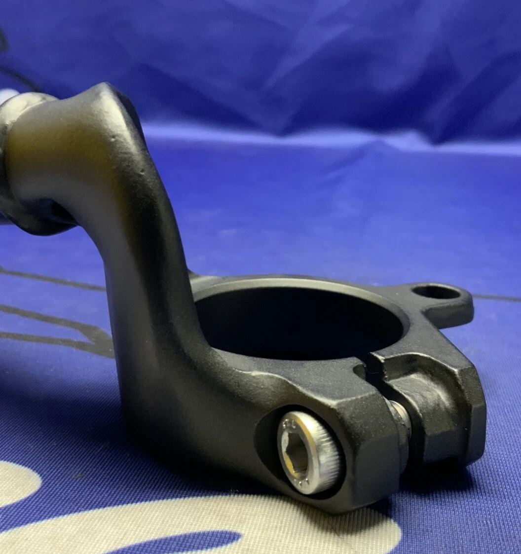 Kawasaki Right Handlebar ZX-4R/RR 2023-2025 OEM 46003-0762