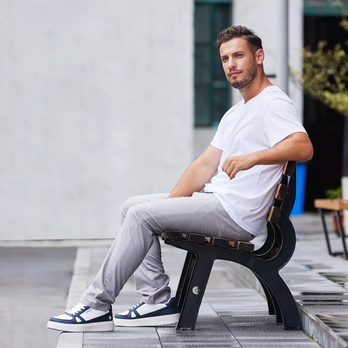 Mens wide deals skate shoes