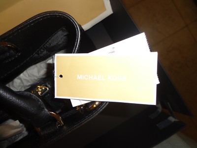 日本売り切れ!Michael kors Hailee 35S8GX2S2L 上質レザー2way 特価!Michael kors Hailee 35S8GX2S2L 上質レザー2way 特価