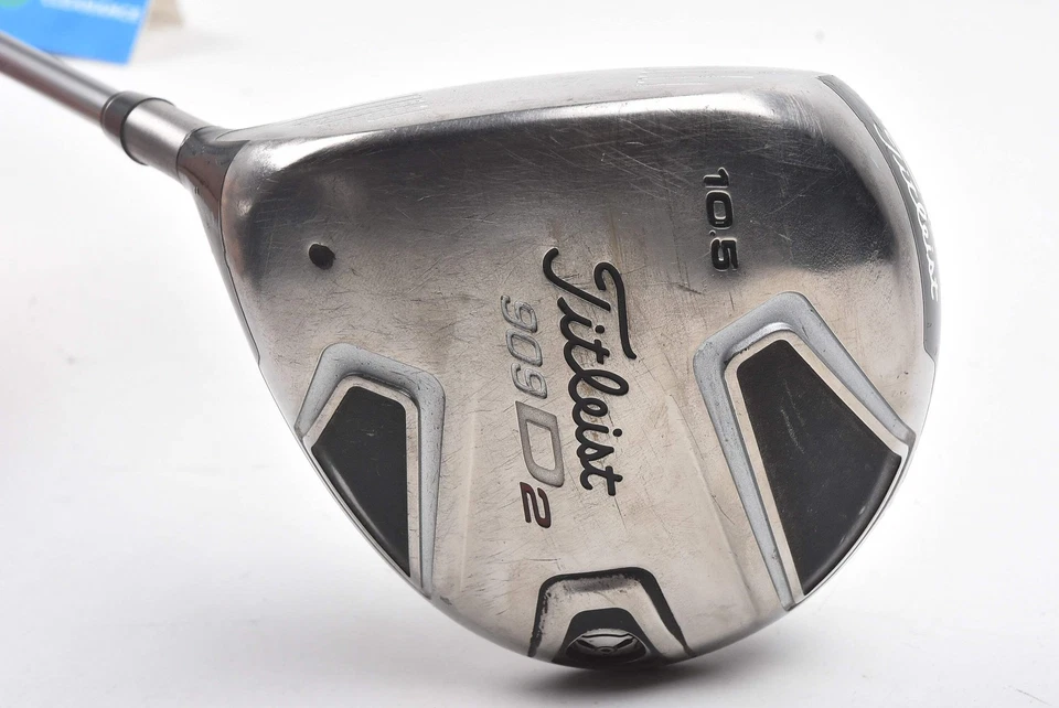 Left Hand Titleist 909 D2 Driver / 10.5 Degree / Regular Flex Proforce 65 Shaft - Image 2 of 4