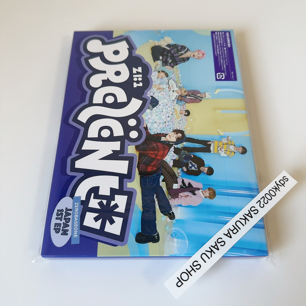 ZEROBASEONE PREZENT Limited Edition Type B CD + Photobook ZEROBASEONE PREZENT Limited Edition Type B CD + Photobook