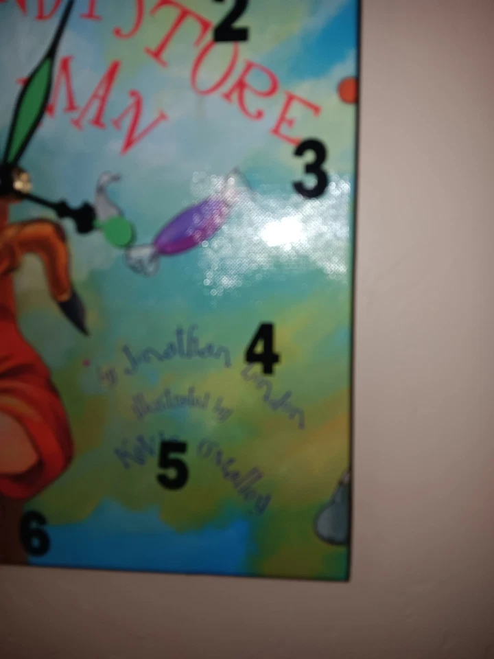 Reloj de Pared The Candy Store Hombre Reutilizado Colorido Libro Infantil Foto 4 de 4