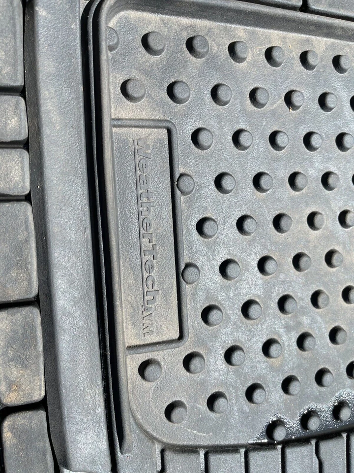 Juego alfombrillas coche Volvo S60 2011-2013 3,0 L AWD Weathertech delanteras traseras Foto 2 de 3