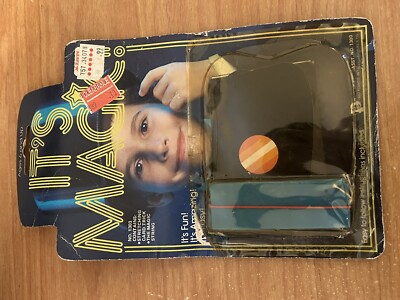 ITS MAGIC String & Stretching Card 