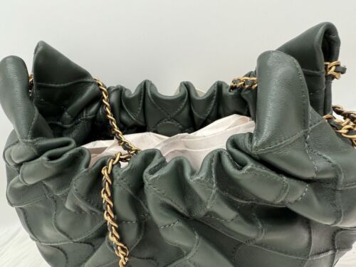 ECHT NEU MIT ETIKETT TORY BURCH Mini Fleming gesteppte Kette Crossbody Hobo Bag in Tannenbaum - Bild 7 von 18