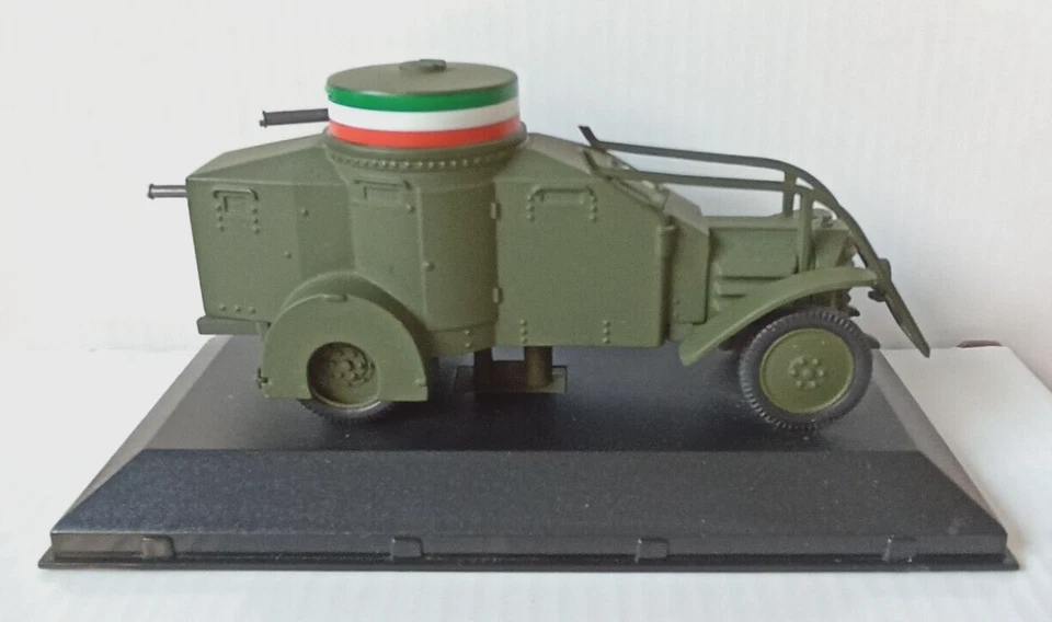 Modellino Automitragliatrice Ansaldo Lancia 1 ZM - 1916 - Carabinieri - 1:43 - Immagine 2 di 3