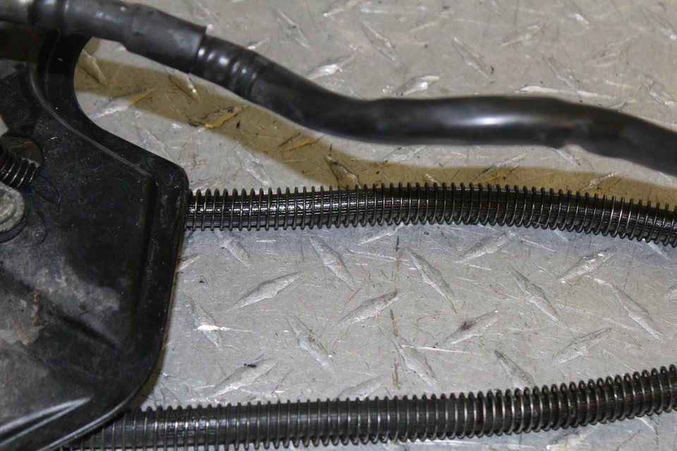 Kawasaki Ninja ZX9R ZX900B 1995 pinzas de freno delanteras mangueras líneas Foto 4 de 4