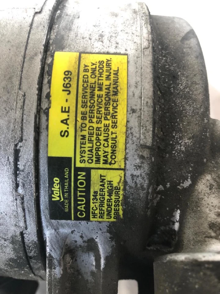 Compresor de aire acondicionado Volvo S40 2004-2011 OEM Foto 3 de 4