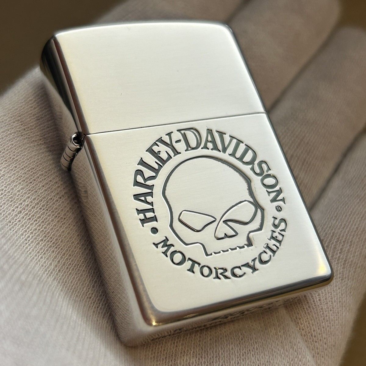 Zippo Harley Davidson Japan Limited Skull Logo Etching Zippo Harley Davidson Japan Limited Skull Logo Etching