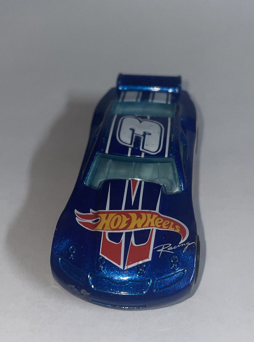 Hot Wheels 2008 HW Racing Series #3 Circle Tracker, 1186 Mj
