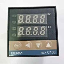 TERMOREGOLATORE DIGITALE 220 VOLT  0 + 400° C REX-C100 USCITA RELE'