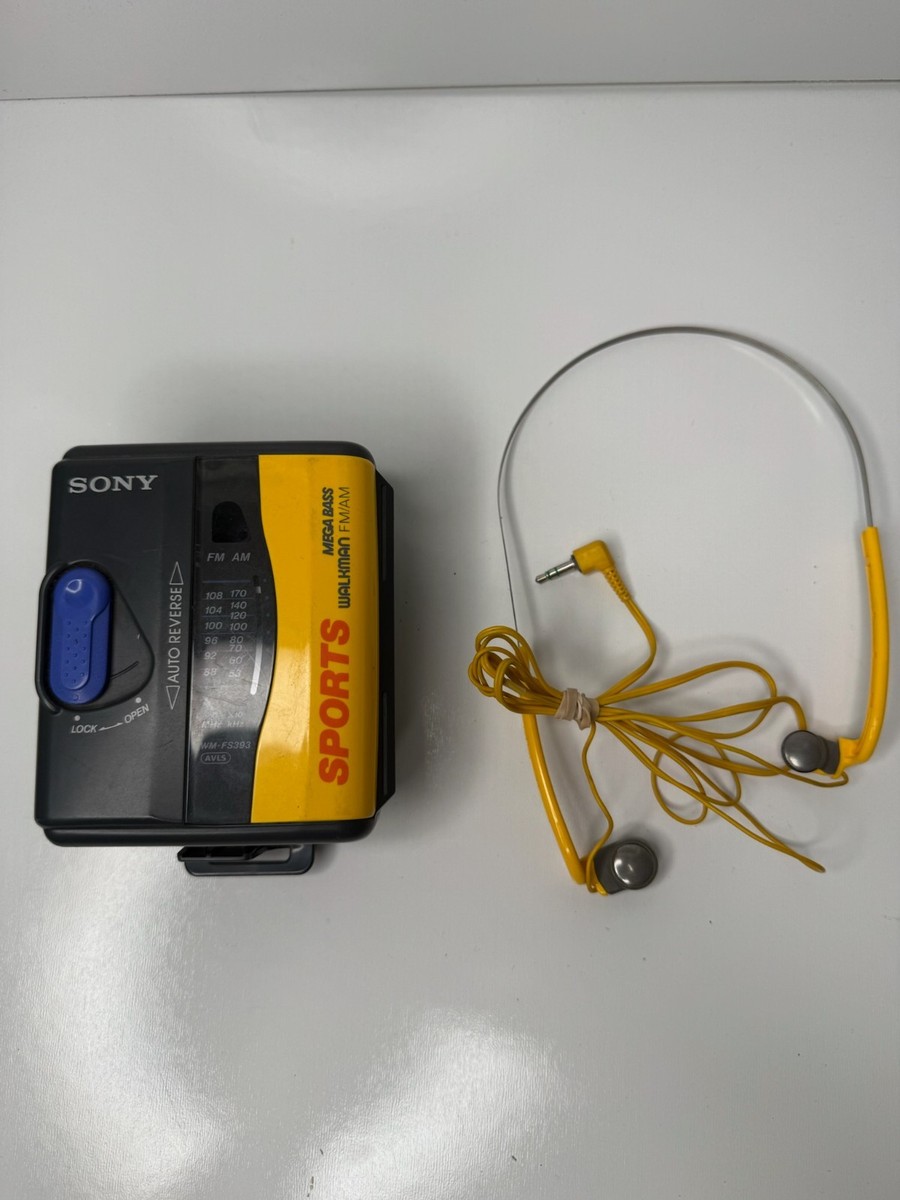 Sony Sports Mega Bass Walkman FM/AM Radio WM-FS495 - Vintage