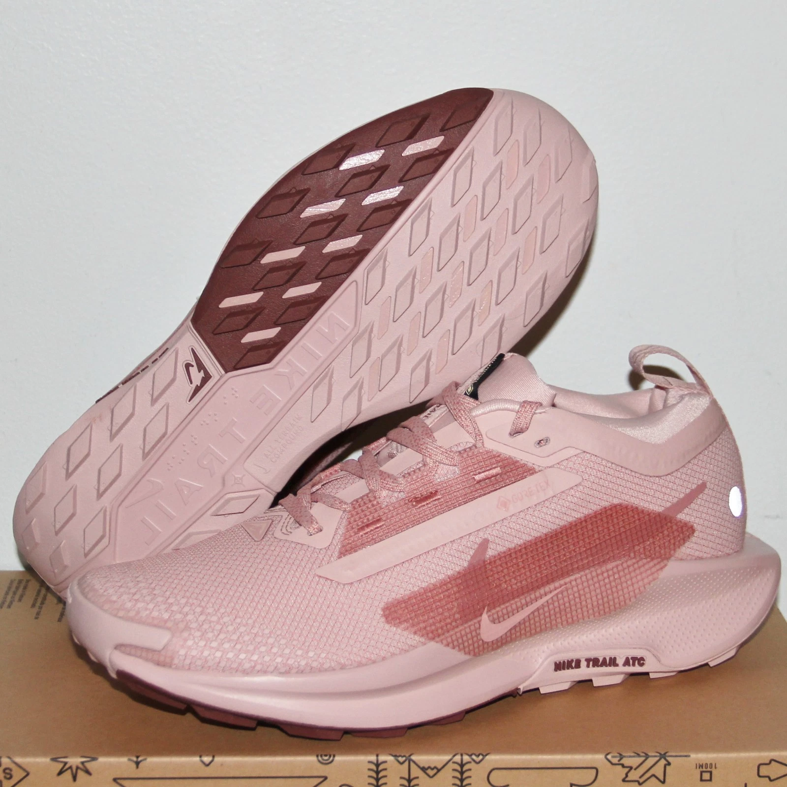 Scarpe da corsa Nike Pegasus Trail 5 Gore Tex donna 8 rosa Oxford FQ0912 601 GTX