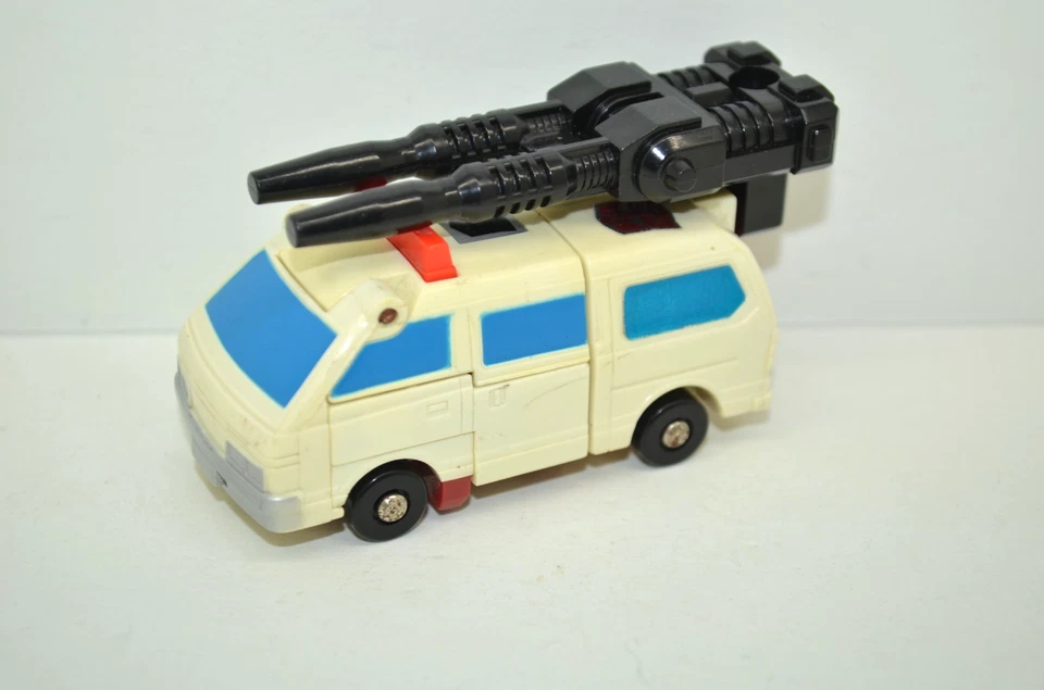 Transformers Original G1 1986 Protectobot First Aid Near Complete for Defensor - Image 3 of 3