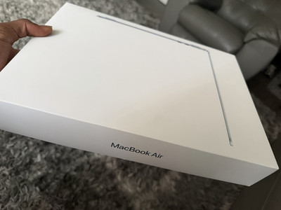 Apple MacBook Air 13'' M5 16GB RAM 256GB SSD Blue Wi Fi BT Backlit Keys