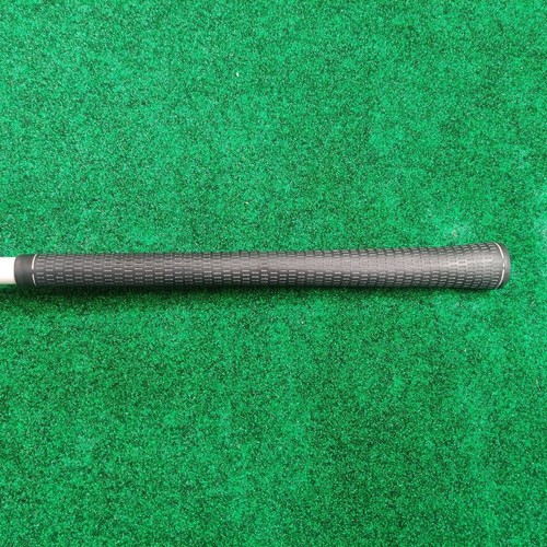 Lefty TaylorMade R9 Supertri 9.5° Driver Fujikura Motore F1 55 Stiff Flex Shaft - Picture 14 of 16