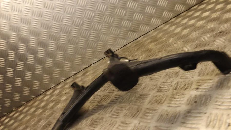 Honda VT500C Shadow 1986 Main Centre Stand  - Image 2 of 4