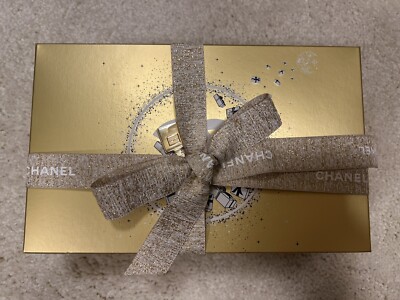 CHANEL 2023 HOLIDAY * A SIGHT TO SEE * Gift Set * NEW in Box With